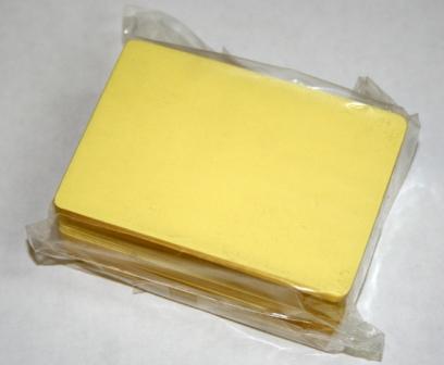 Плёнка (пауч) для ламинирования 52х75 мм 80 мкм на самоклеящейся основе (100 шт/уп) Плёнка (пауч) для ламинирования 52х75 мм 80 мкм на самоклеящейся основе (100 шт/уп)