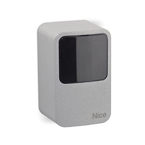 EPMAOB, пара фотоэлементов MEDIUM для наружной установки ориентируемые на 30 град., в анти-вандальном корпусе, для подключения по технологии BLUEBUS