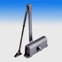 GF-603 Exit (07), доводчик до 100 кг, т/серый GF-603 Exit (07), доводчик до 100 кг, т/серый