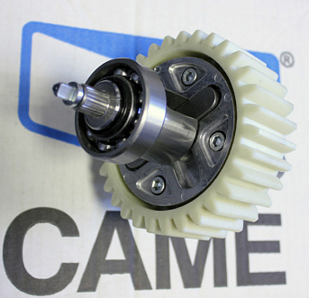 119RIBK004, вал выходной BK в сборе