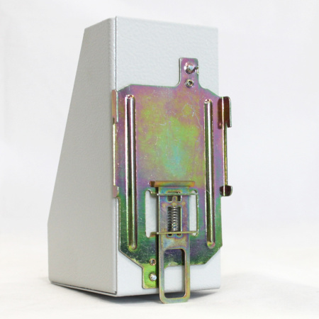 АО-1/7 DIN, аккумуляторный отсек