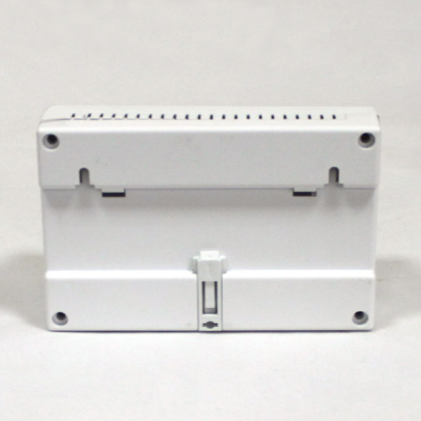 ЗКУ-8 DIN, защитно-коммутационное устройство