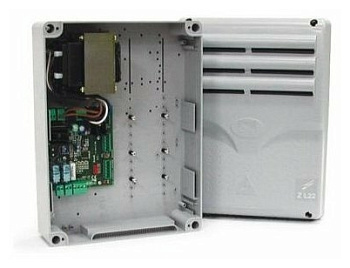 ZL22N - Блок управления для одного привода с возможностью подключения 3-х плат расширения (арт. 801QA-0030)